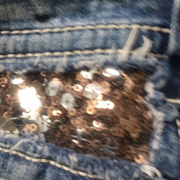 Miss Me Sequin Cropped Jeans - Picture 4 of 8